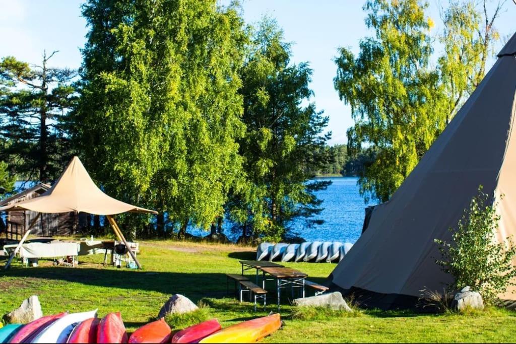 Stuga Gasstorp Hova المظهر الخارجي الصورة